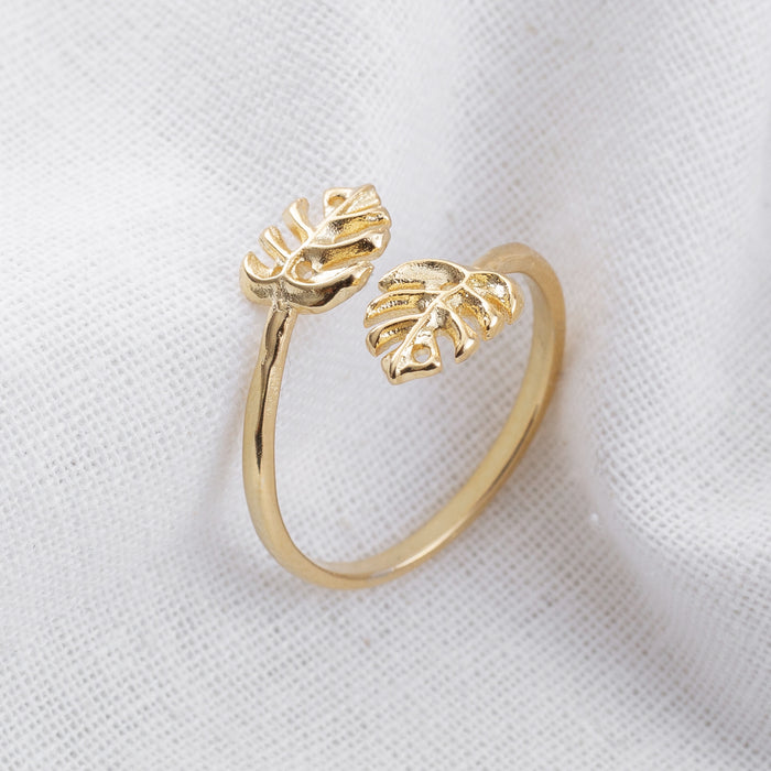 Gold Monstera Leaf Ring