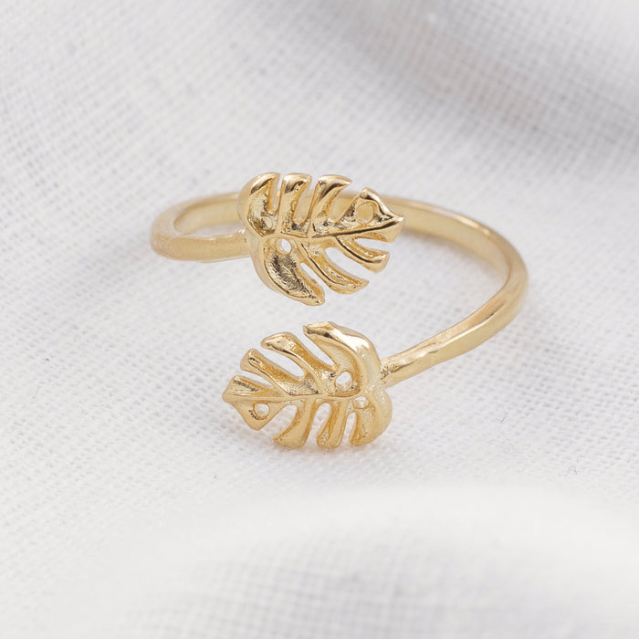 Gold Monstera Leaf Ring