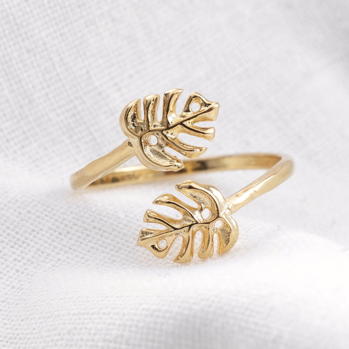 Gold Monstera Leaf Ring