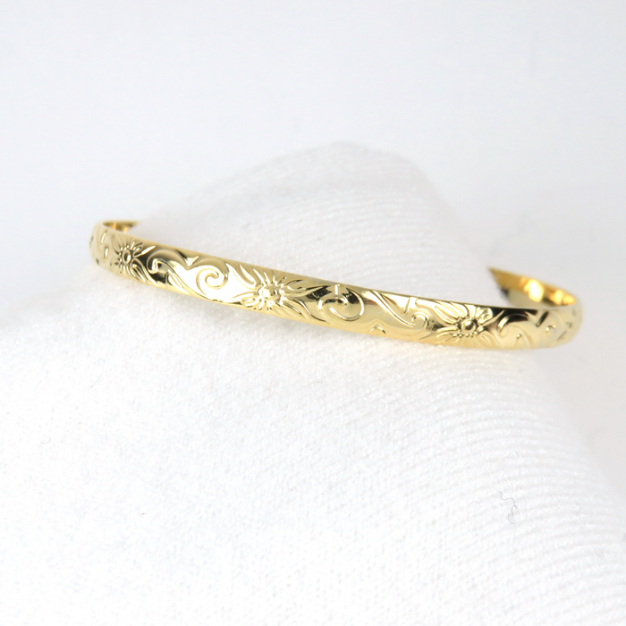 5mm Hawaiian Heirloom Design Gold Bangle