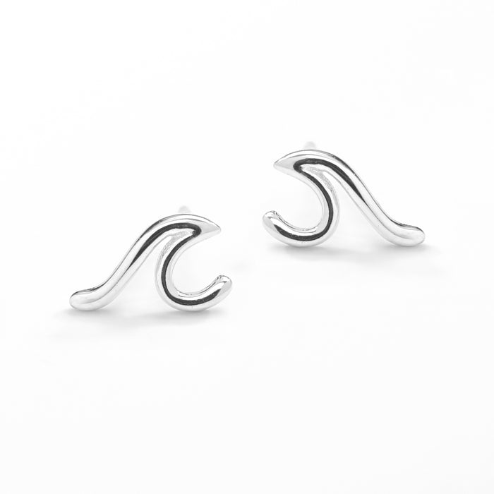 Simple Wave Stud Earrings