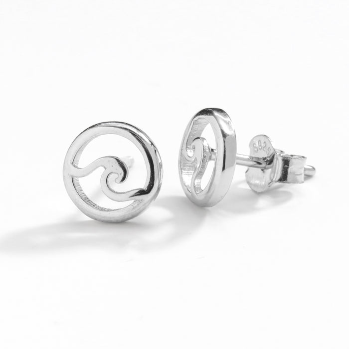 Round Simple Wave Stud Earrings