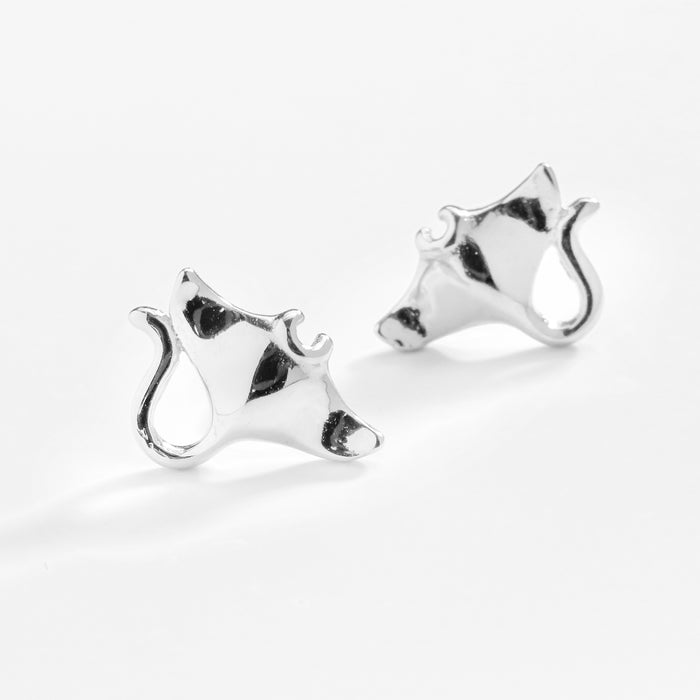 Manta Ray Mini Stud