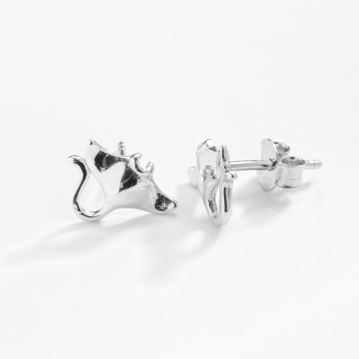 Manta Ray Mini Stud