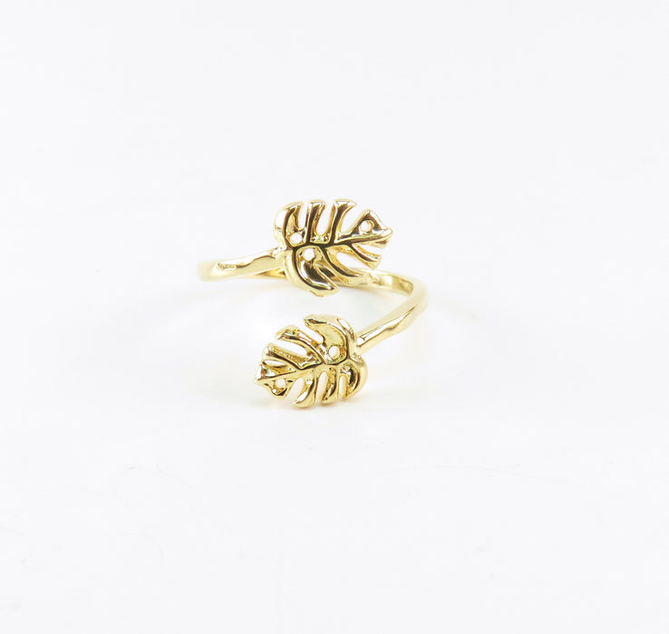 Gold Monstera Leaf Ring