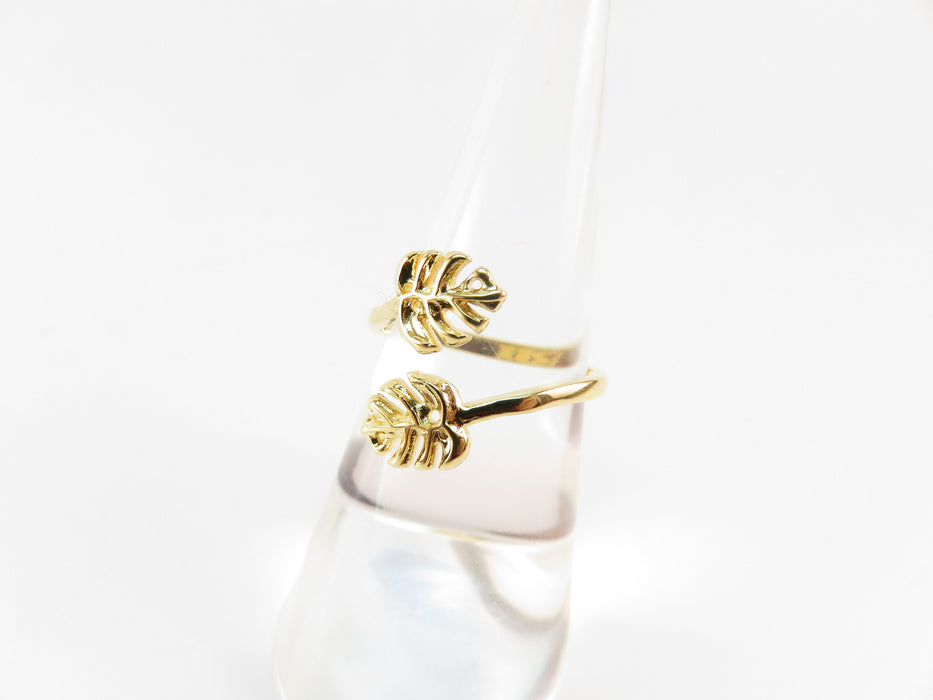 Gold Monstera Leaf Ring