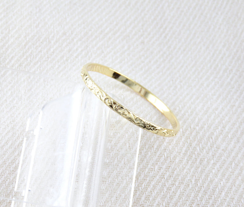 3mm Hawaiian Heirloom Design Gold Baby Bangle